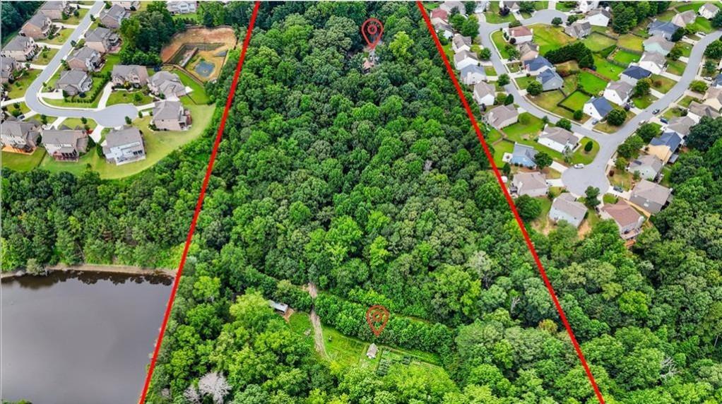 451 Nichols Drive Suwanee, GA 30024 - Photo 21 of 22 a view of a garden