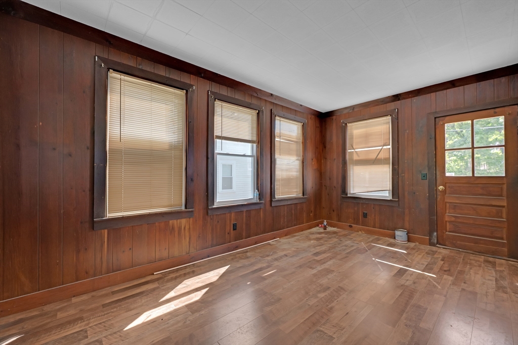 47 Morris Street Southbridge, MA 01550 - Photo 26 of 40 an empty room with windows