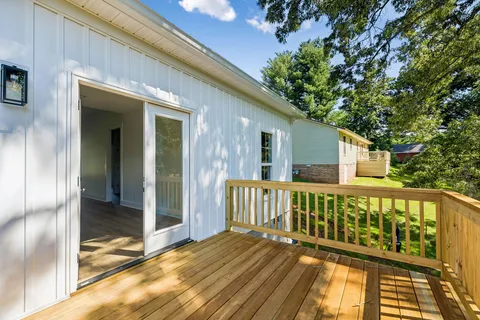 $759,999 | 112 Rogers Avenue, Winchester, TN 37398