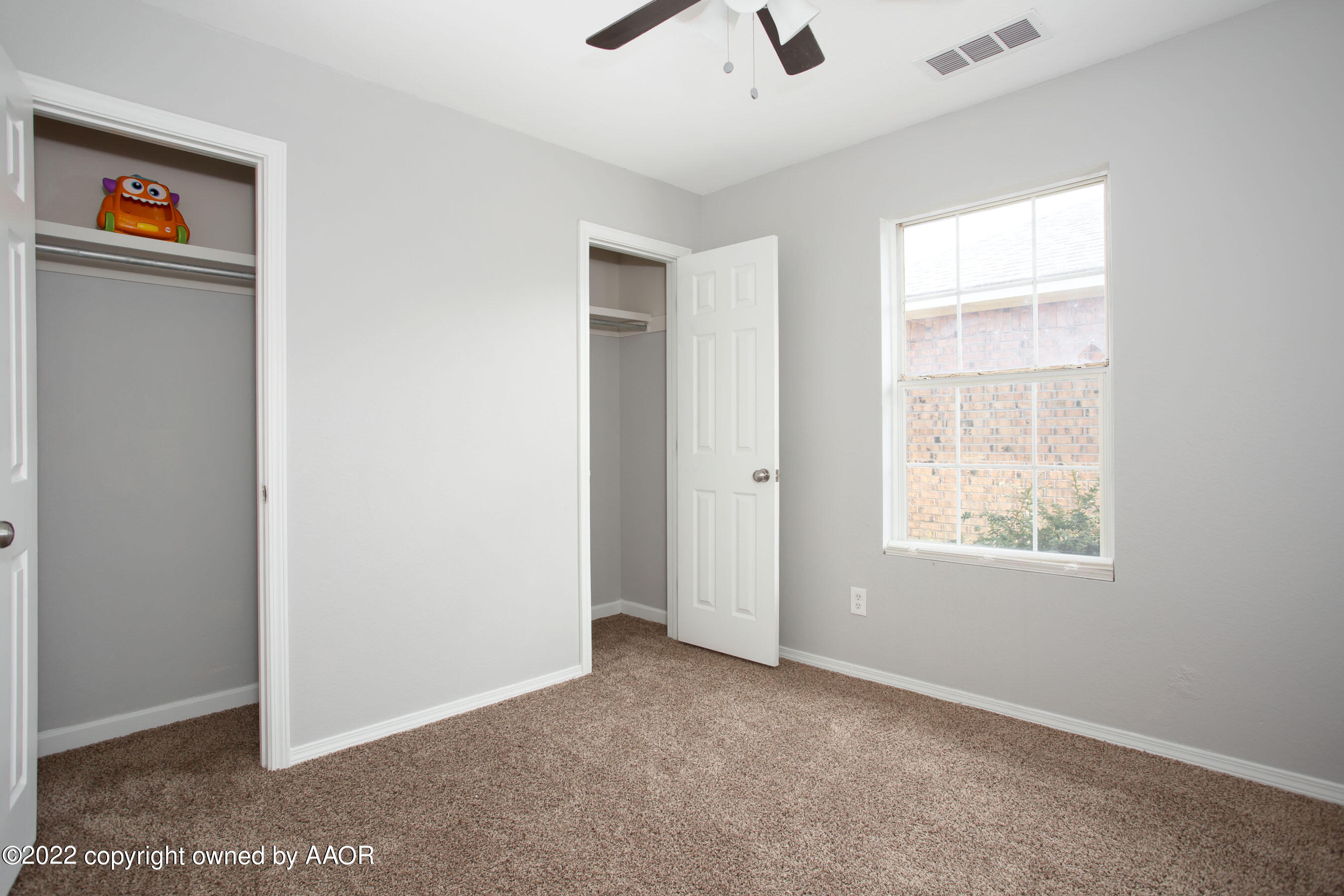 3808 Ross Street Amarillo, TX 79118 - Photo 15 of 22 a view of an empty room with a window