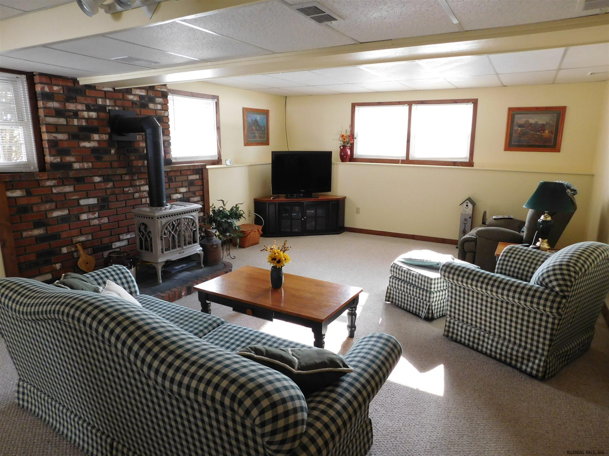 194 Fort Edward Road Moreau, NY 12828 - Photo 35 of 84 Photo 35