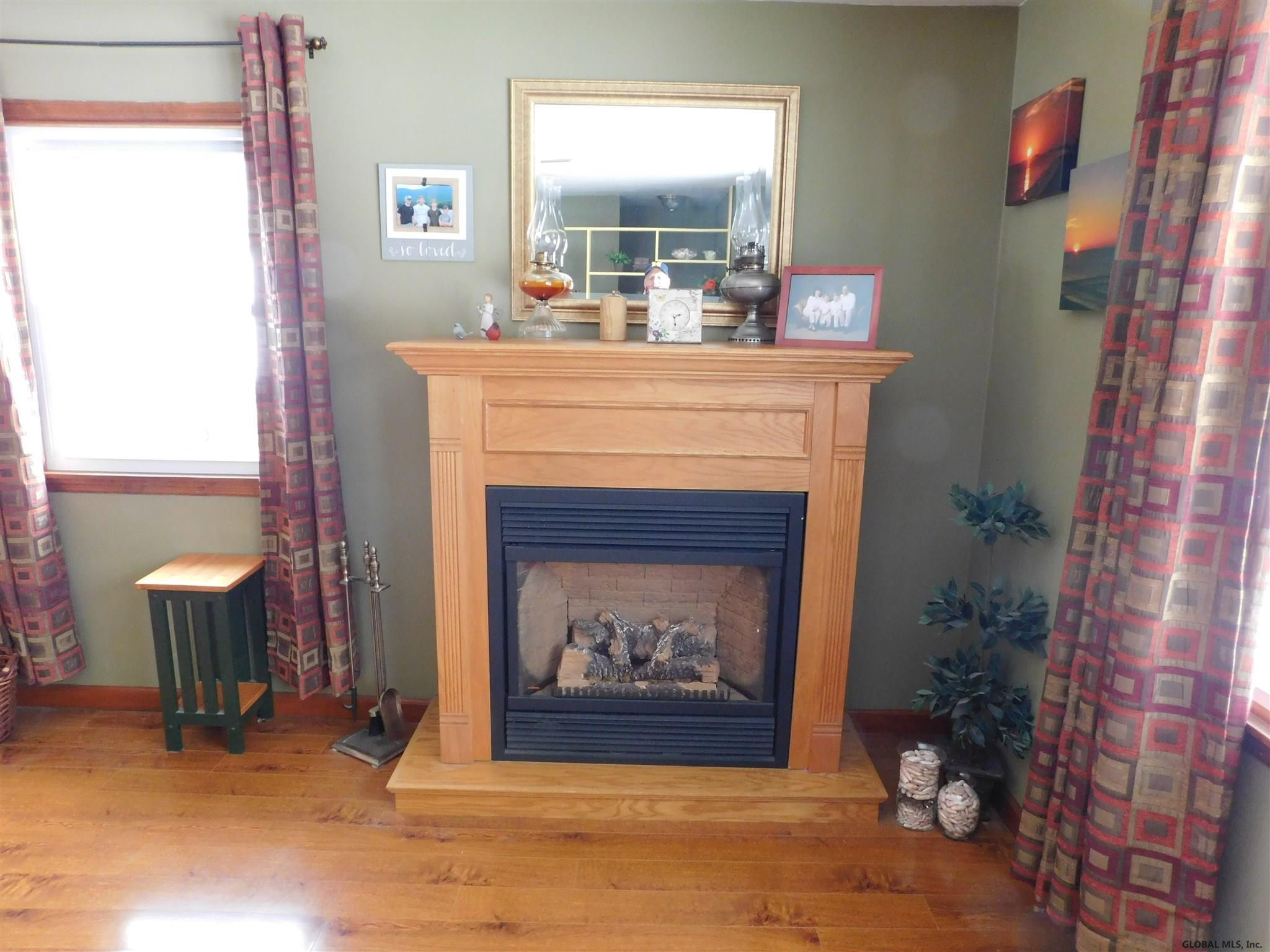 194 Fort Edward Road Moreau, NY 12828 - Photo 9 of 84 Photo 9