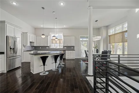 $640,000 | 8616 Baska Court, Lenexa, KS 66219