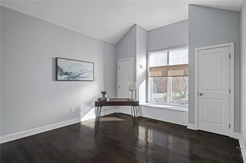 $640,000 | 8616 Baska Court, Lenexa, KS 66219