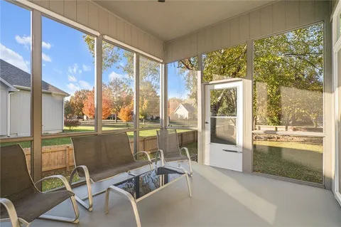 $640,000 | 8616 Baska Court, Lenexa, KS 66219