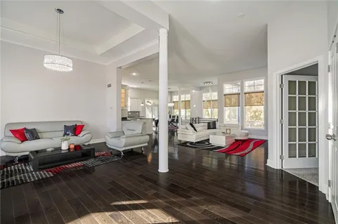 $640,000 | 8616 Baska Court, Lenexa, KS 66219