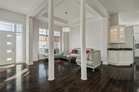 $640,000 | 8616 Baska Court, Lenexa, KS 66219