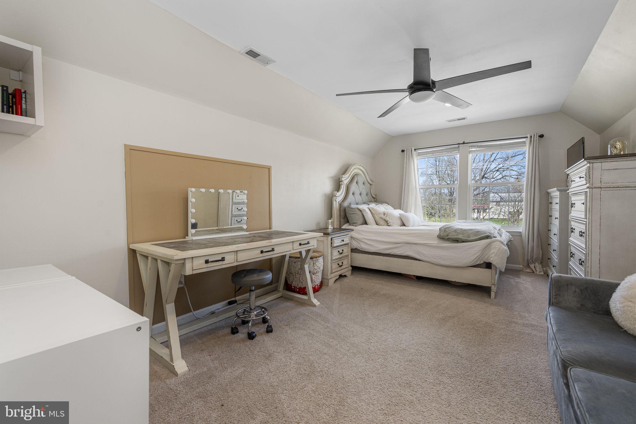 57 Metka Road Royersford, PA 19468 - Photo 18 of 31 Oversized 2nd BR
