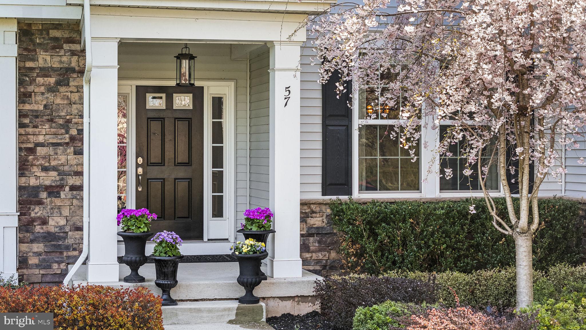 57 Metka Road Royersford, PA 19468 - Photo 2 of 31 Front Porch