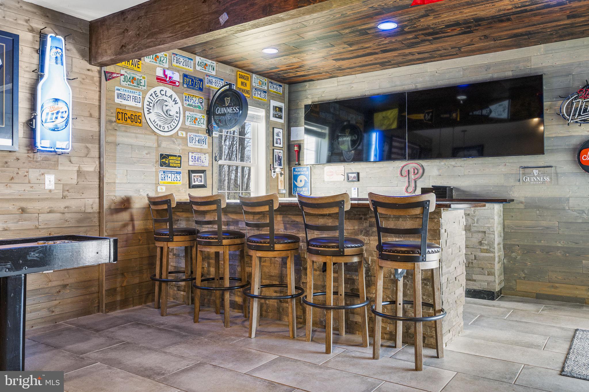 57 Metka Road Royersford, PA 19468 - Photo 24 of 31 Basement Bar