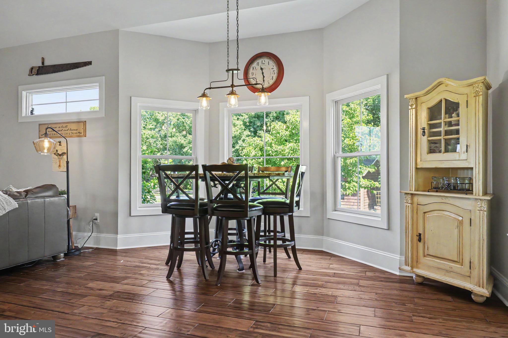 16081 Purcellville Road Purcellville, VA 20132 - Photo 27 of 117 Breakfast Area