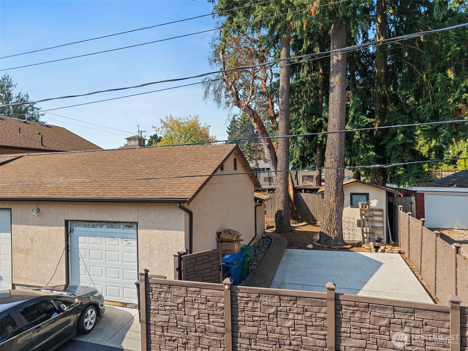 128 Northeast 125th Street Seattle, WA 98125 - Photo 34 of 39 a view of outdoor space and yard