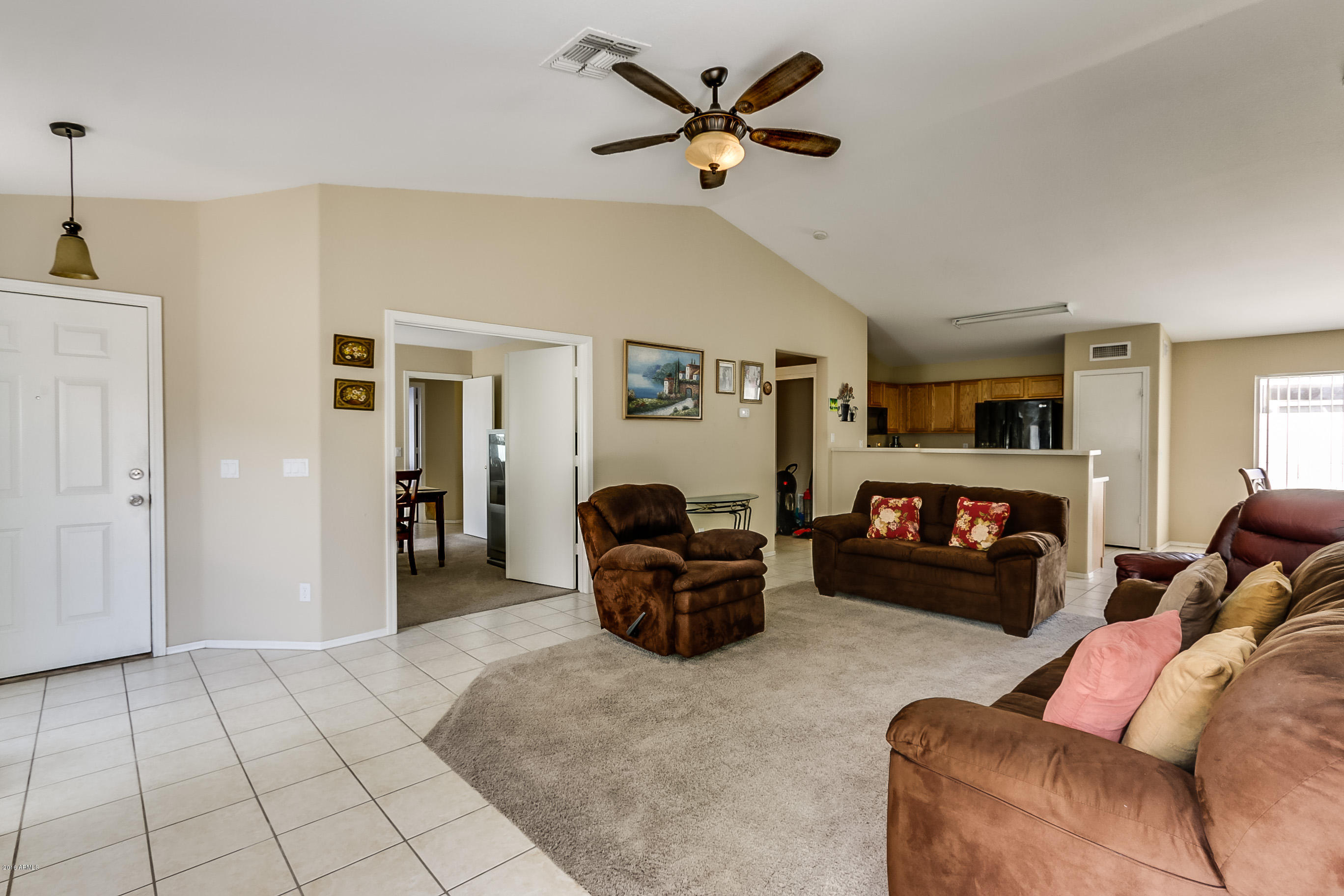 13042 West Redfield Road El Mirage, AZ 85335 - Photo 3 of 24 Great Room