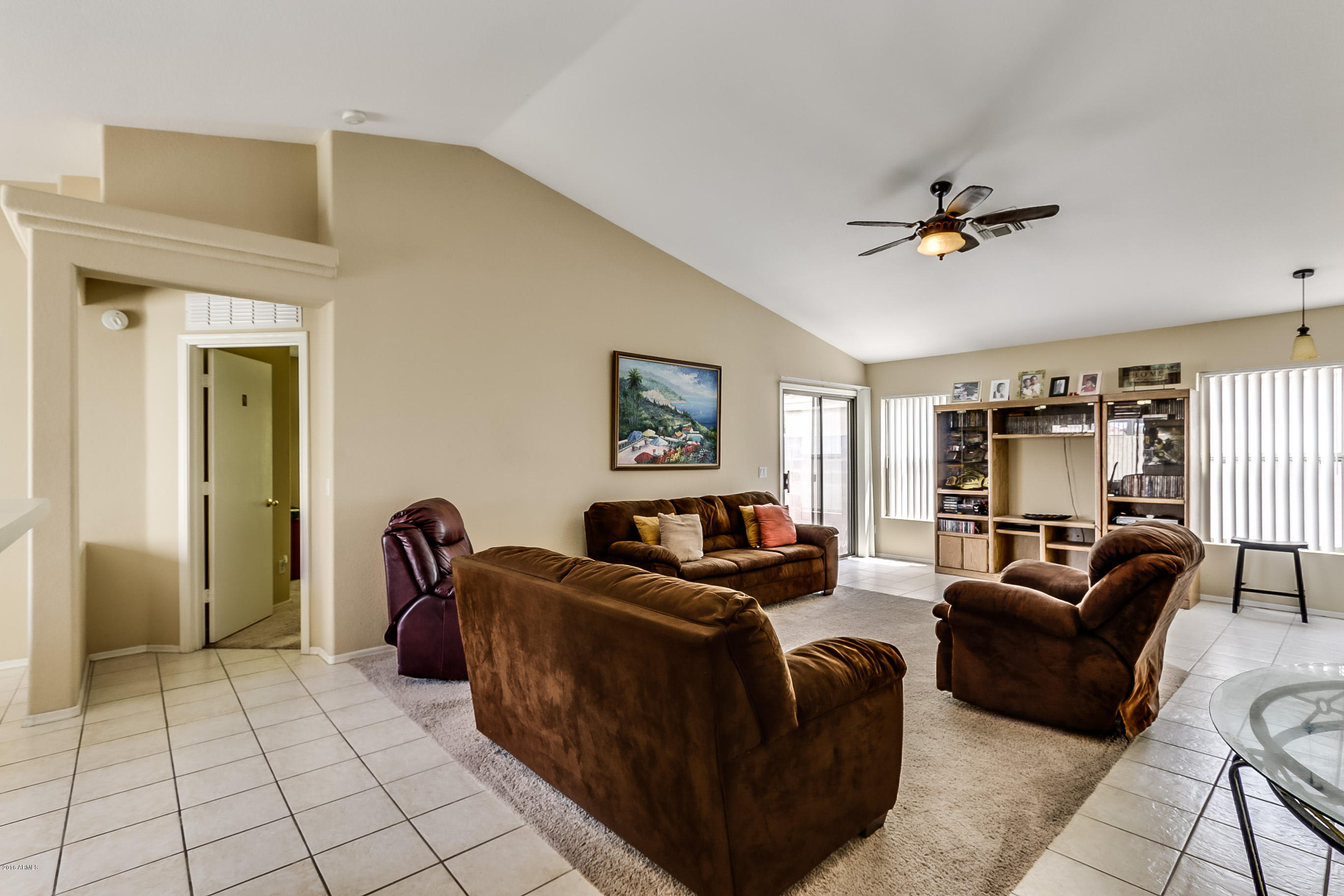 13042 West Redfield Road El Mirage, AZ 85335 - Photo 4 of 24 Great Room