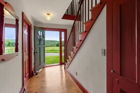 $599,000 | 25 Golden Hill Road, Lee, MA 01238