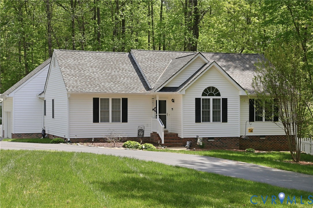 10068 Holly Road Mechanicsville, VA 23116 - Photo 11 of 52