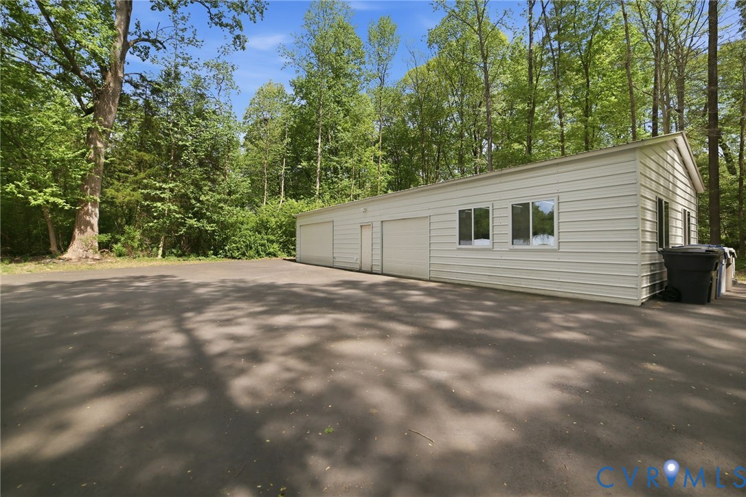 10068 Holly Road Mechanicsville, VA 23116 - Photo 20 of 52