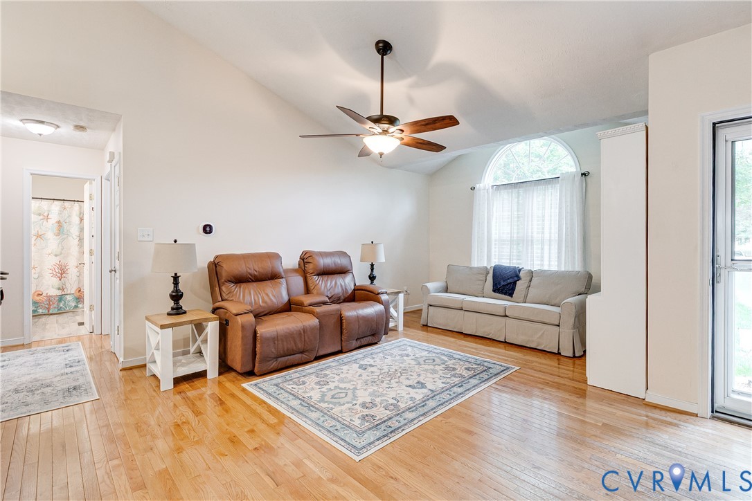 10068 Holly Road Mechanicsville, VA 23116 - Photo 35 of 52