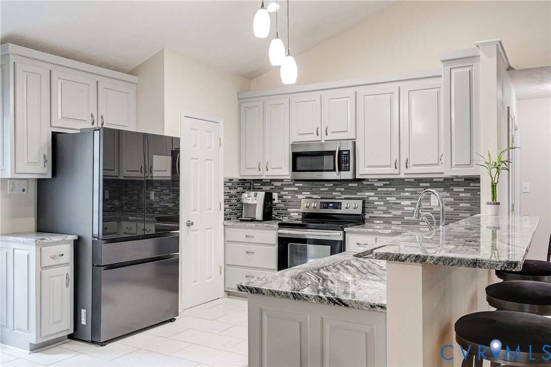 10068 Holly Road Mechanicsville, VA 23116 - Photo 42 of 52