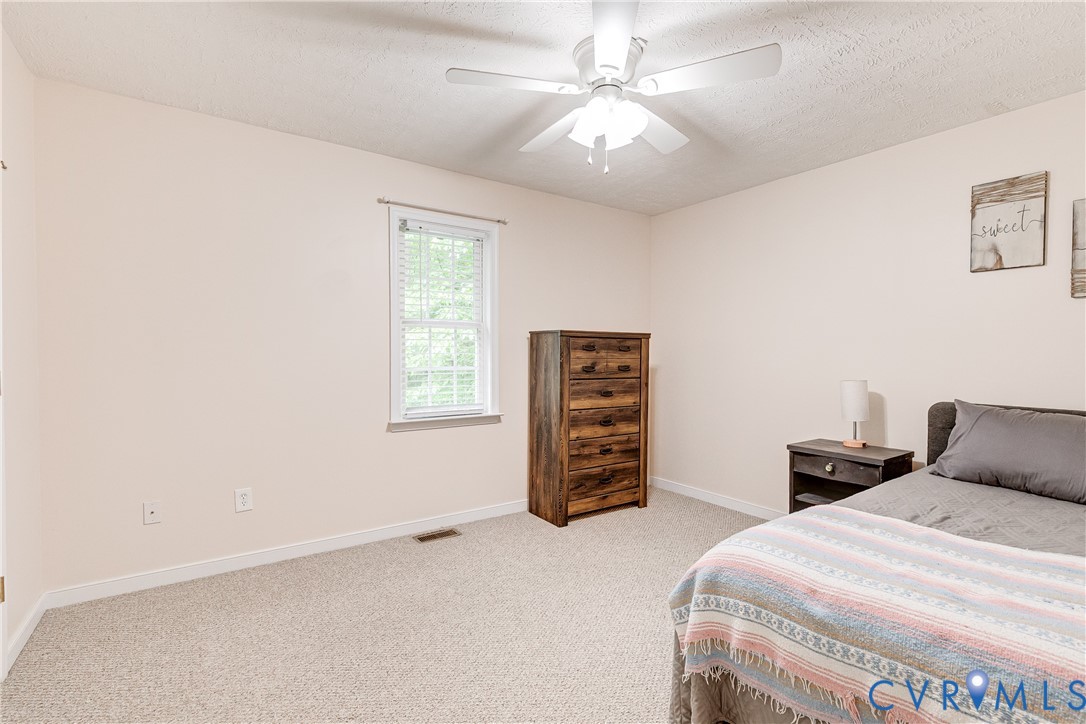 10068 Holly Road Mechanicsville, VA 23116 - Photo 49 of 52