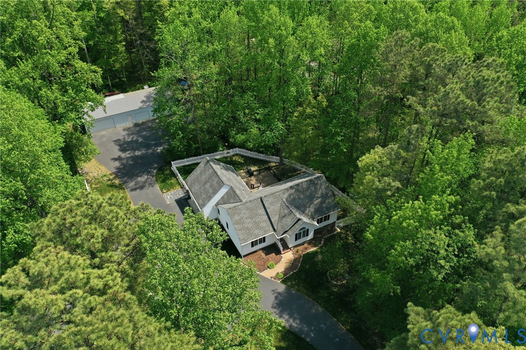 10068 Holly Road Mechanicsville, VA 23116 - Photo 7 of 52