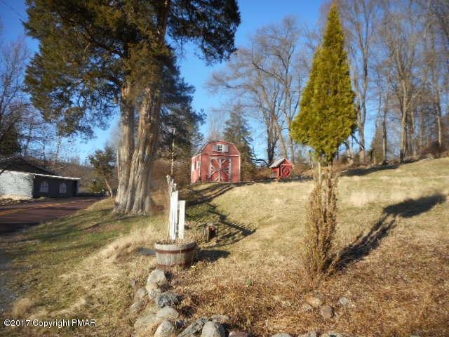822 Lower Cherry Valley Road Stroudsburg, PA 18360 - Photo 11 of 11 Rear Yard and shed