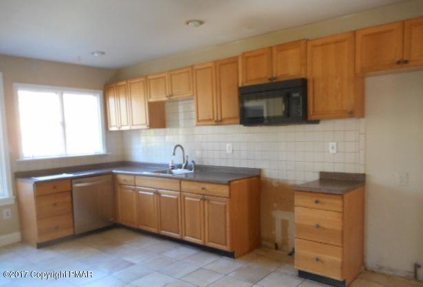 822 Lower Cherry Valley Road Stroudsburg, PA 18360 - Photo 2 of 11 Lower Cherry Kit