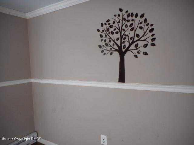 822 Lower Cherry Valley Road Stroudsburg, PA 18360 - Photo 9 of 11 Bedroom 3