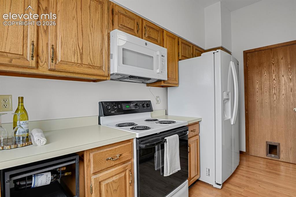 1122 Fontmore Road, Unit C Colorado Springs, CO 80904 - Photo 15 of 33 New microwave oven