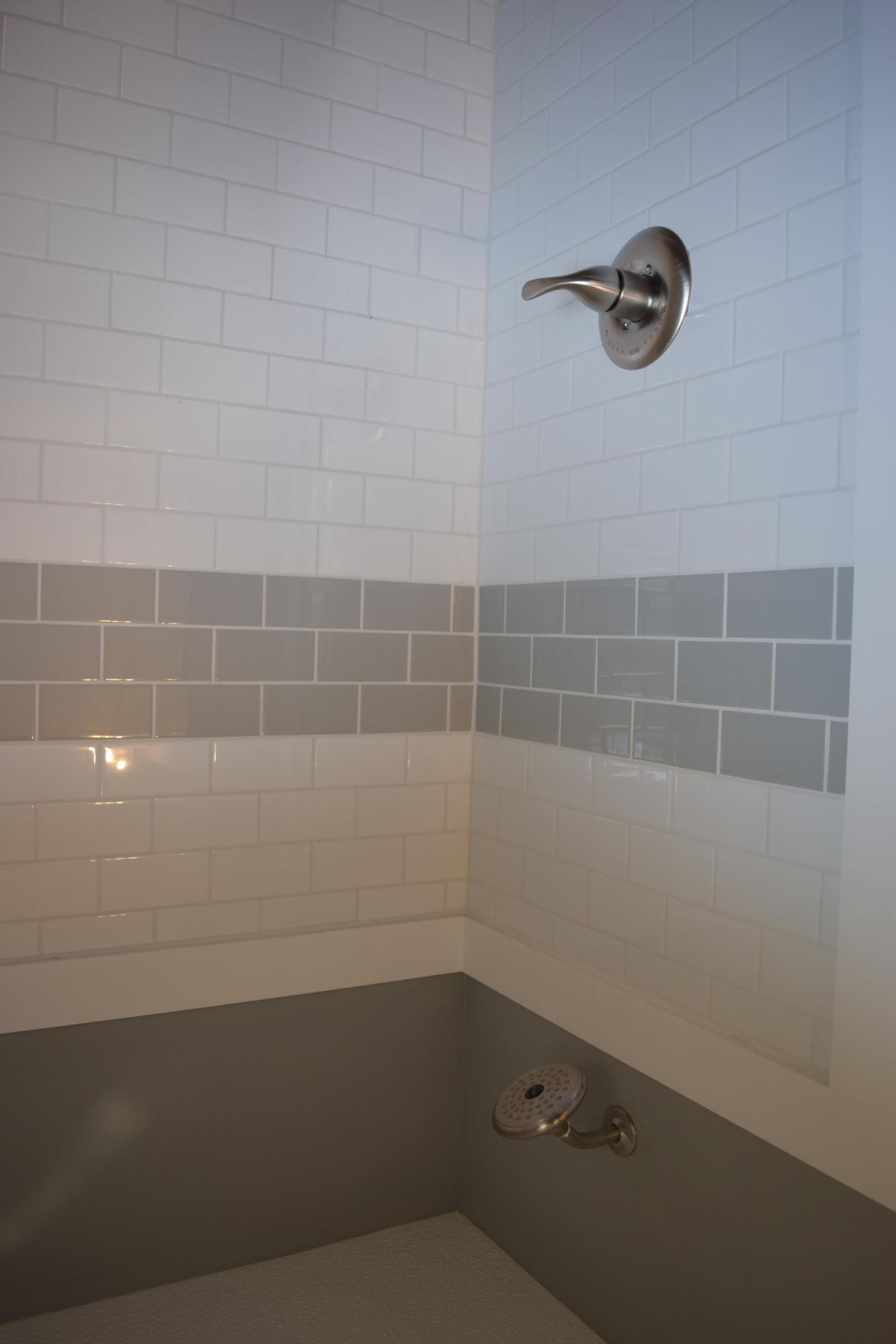 6218 Hugh Willis Road Powell, TN 37849 - Photo 13 of 29 Tile - Walk-in Shower