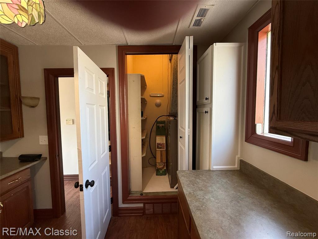 44256 Proctor Road Canton, MI 48188 - Photo 23 of 59 Gallery Image 23