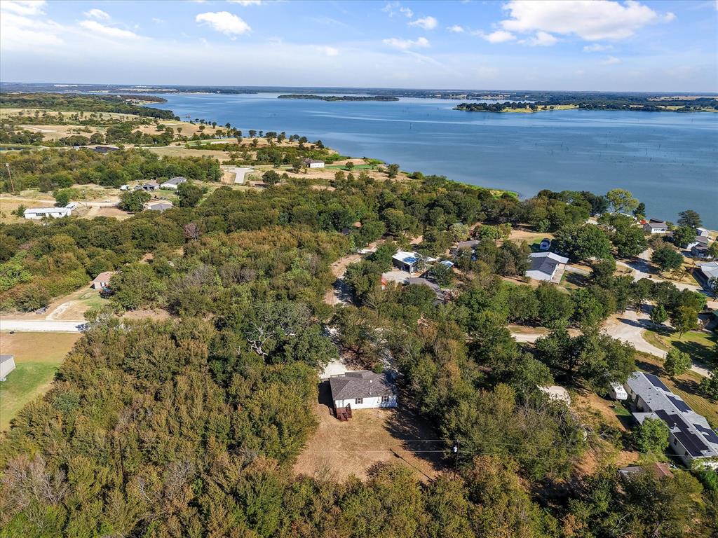 316 Southwest County Road Corsicana, TX 75109 - Photo 2 of 37 Gallery Image 2