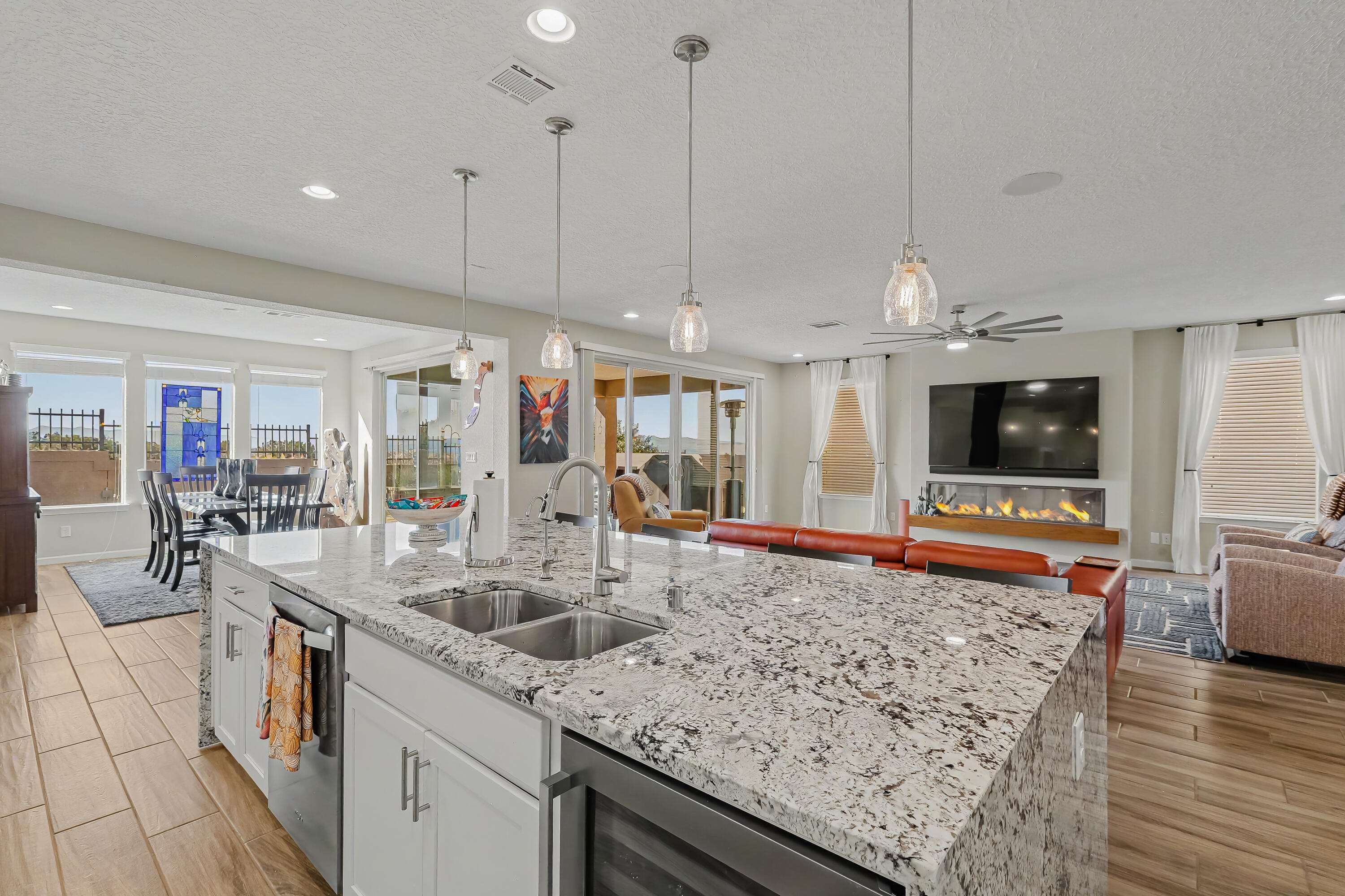 2793 Kings Canyon Loop Northeast Rio Rancho, NM 87144 - Photo 12 of 38 Gallery Image 12