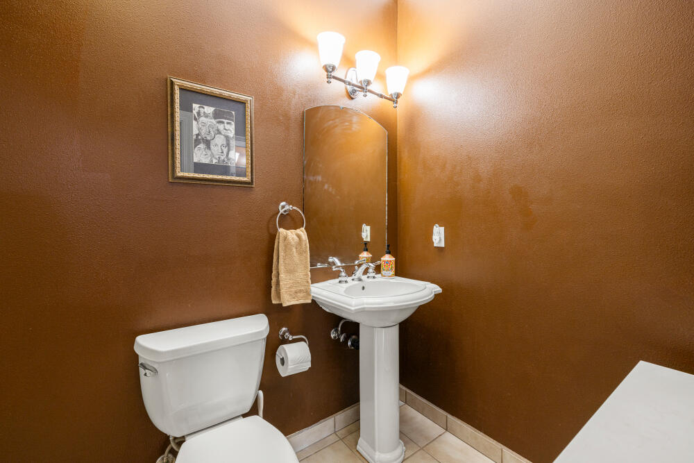 3427 Plum Hill Road Klamath Falls, OR 97601 - Photo 55 of 75 3427PlumHillDr-26
