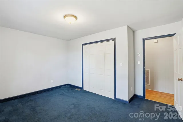 $350,000 | 324 Pawley Drive, Charlotte, NC 28214