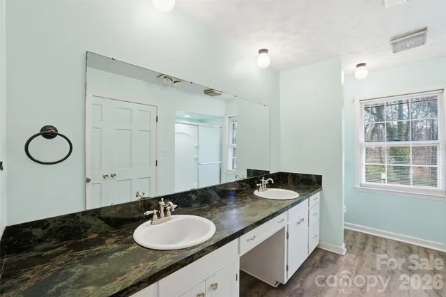 $350,000 | 324 Pawley Drive, Charlotte, NC 28214