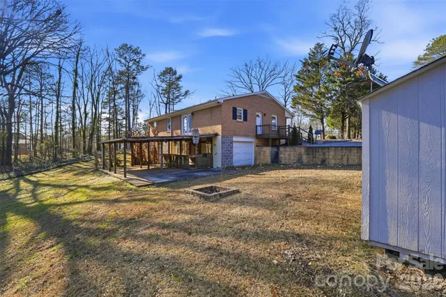 $350,000 | 324 Pawley Drive, Charlotte, NC 28214