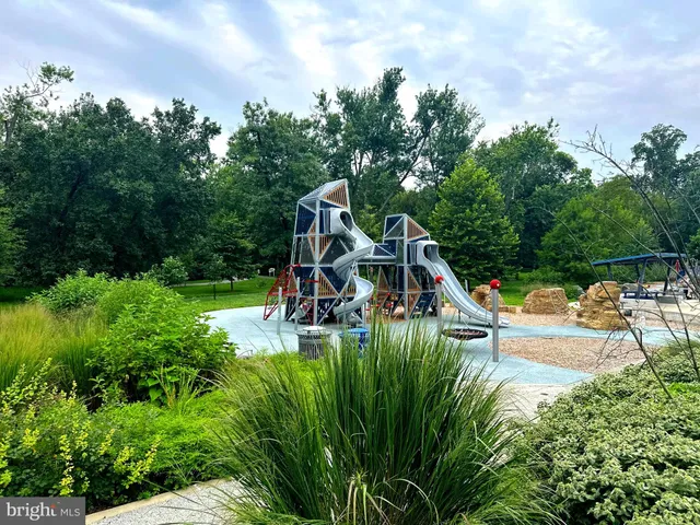 $2,199,900 | 1800 North Tuckahoe Street, Arlington, VA 22205