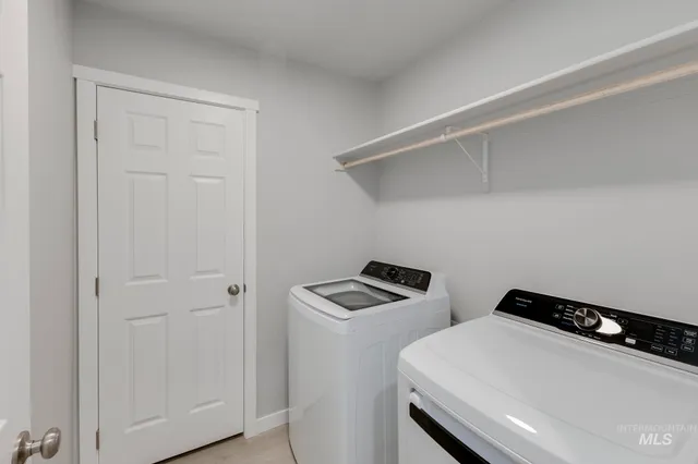 $333,990 | 117 Caribou Street, Horseshoe Bend, ID 83629