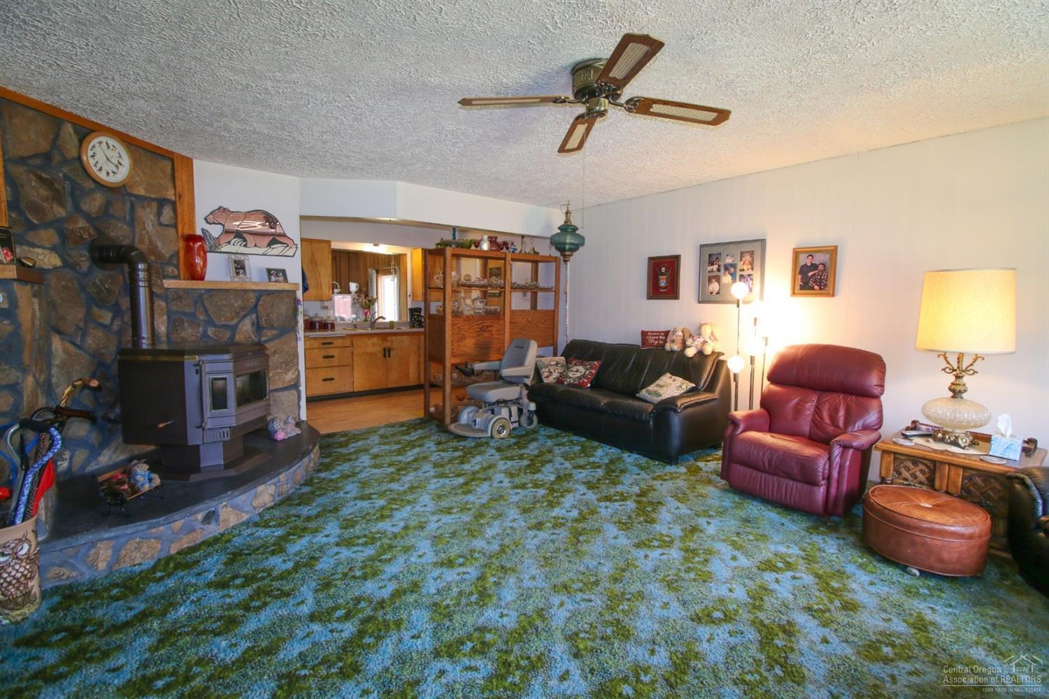 61247 Benham Road Bend, OR 97702 - Photo 4 of 20 Additional Photo