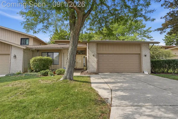 $4,400 | 1736 St Johns Court, Bloomfield Hills, MI 48302