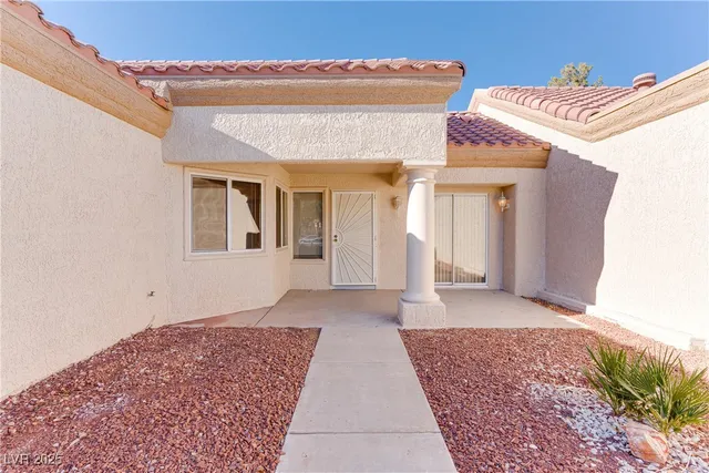 $1,795 | 2717 Sungold Drive, Las Vegas, NV 89134