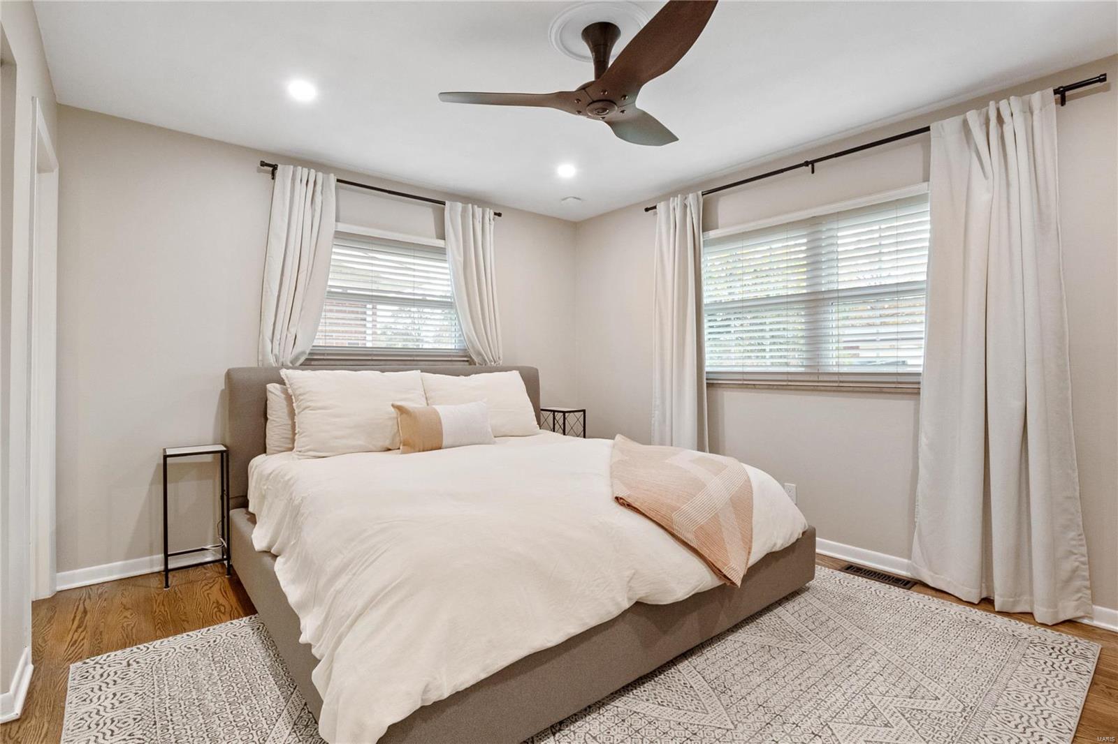 9156 Pardee Spur Crestwood, MO 63126 - Photo 12 of 27