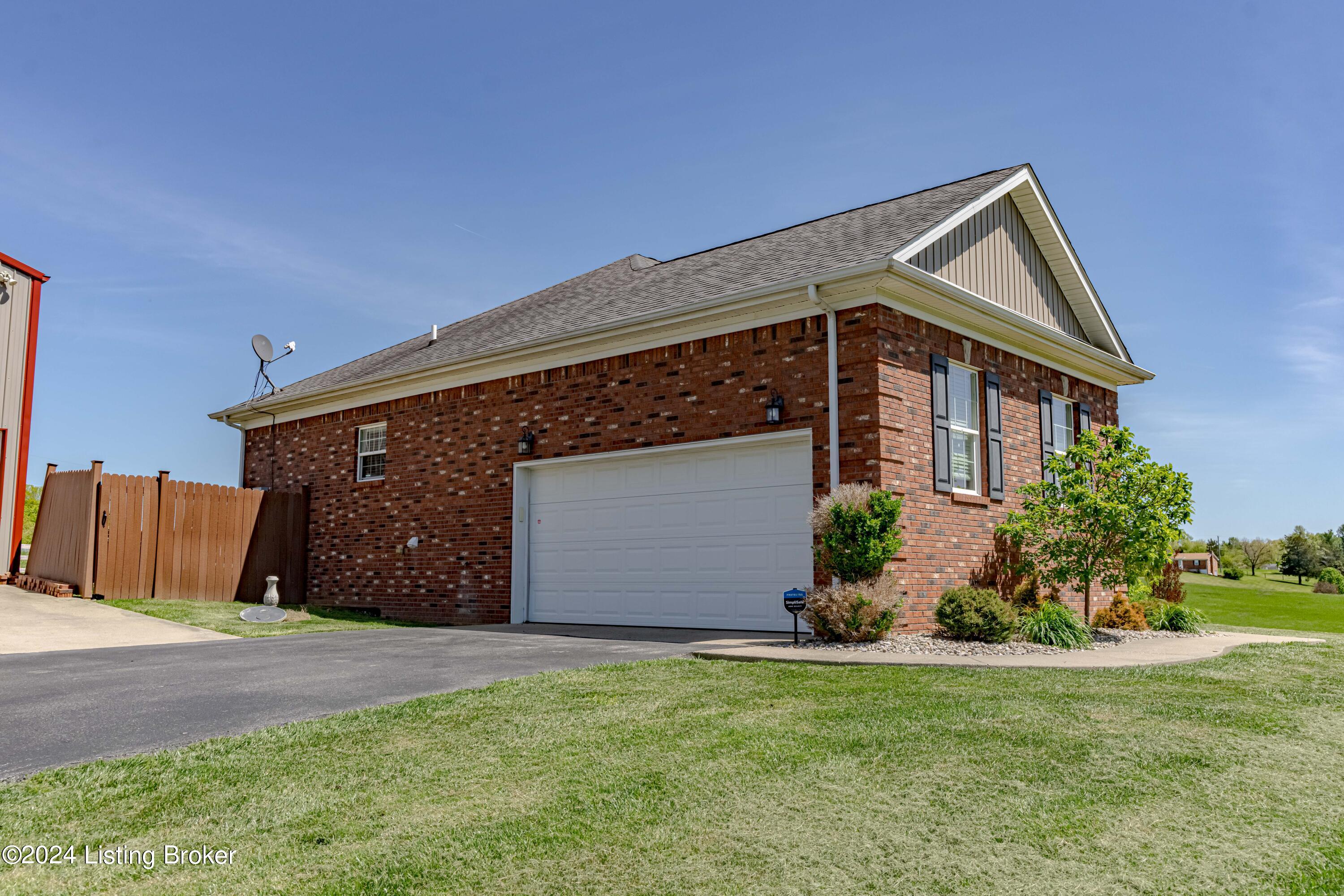 754 West Bryan Road Elizabethtown, KY 42701 - Photo 3 of 86 DSC04942