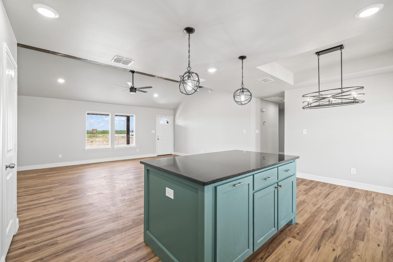 12807 County Road 3500 Slaton, TX 79364 - Photo 17 of 34 Photo 17