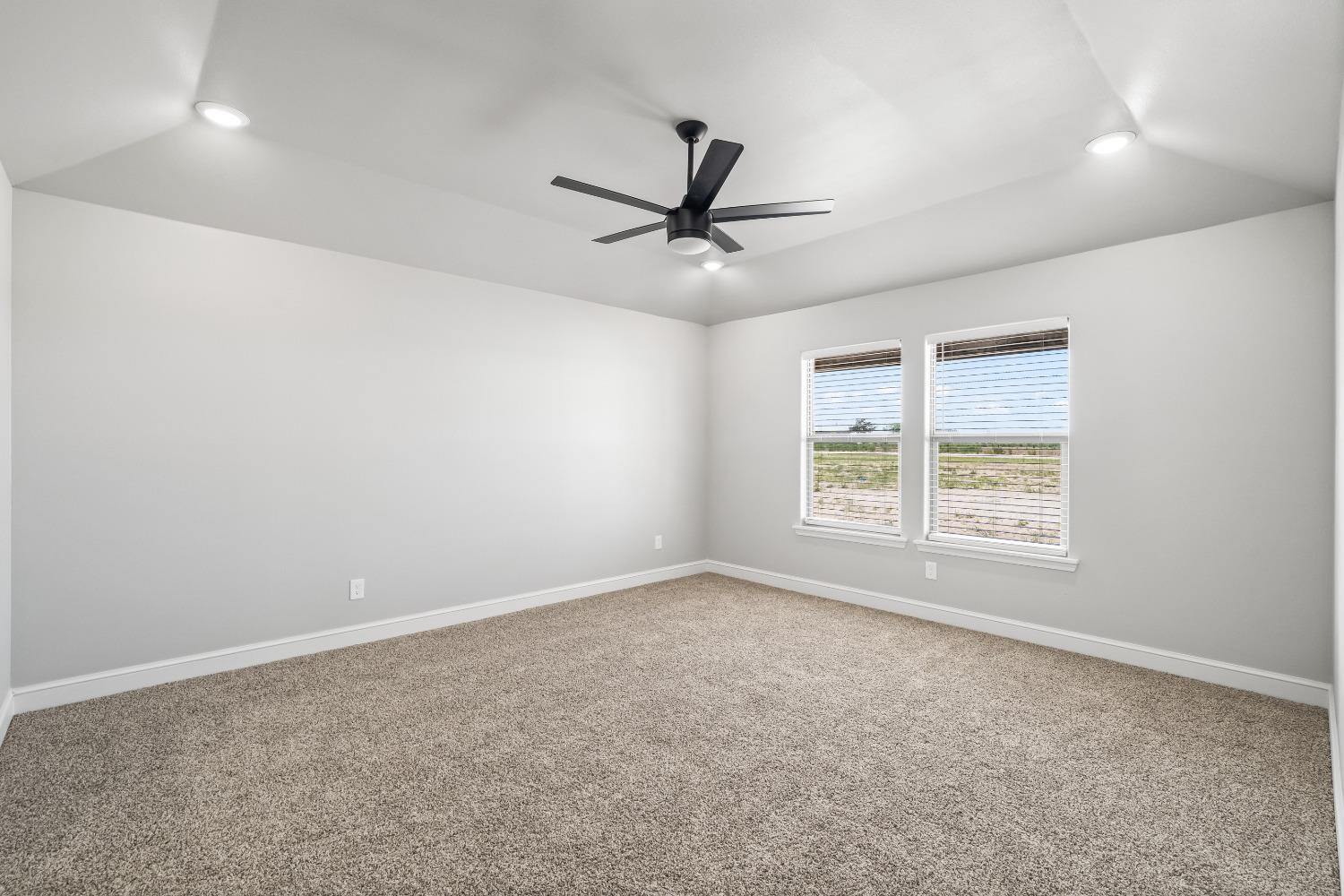 12807 County Road 3500 Slaton, TX 79364 - Photo 9 of 34 Photo 9