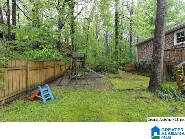 4946 Indian Valley Road Birmingham, AL 35244 - Photo 3 of 32
