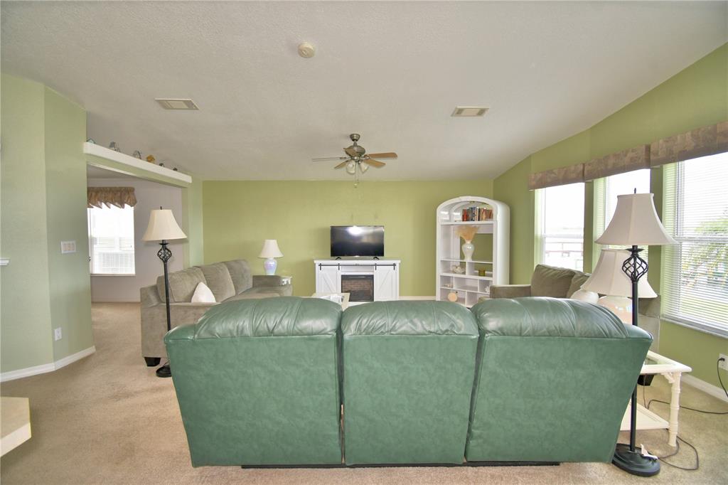 492 Lakeside Ranch Circle Winter Haven, FL 33881 - Photo 6 of 56
