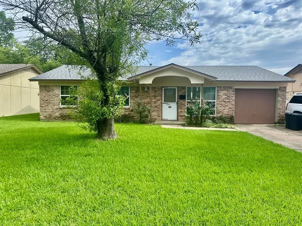 $224,900 | 1110 Barclay Drive, Mesquite, TX 75149