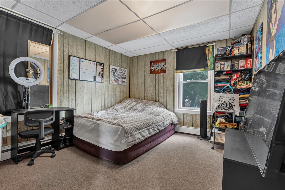 419 Fairmount Street Woonsocket, RI 02895 - Photo 6 of 39 Gallery Image 6